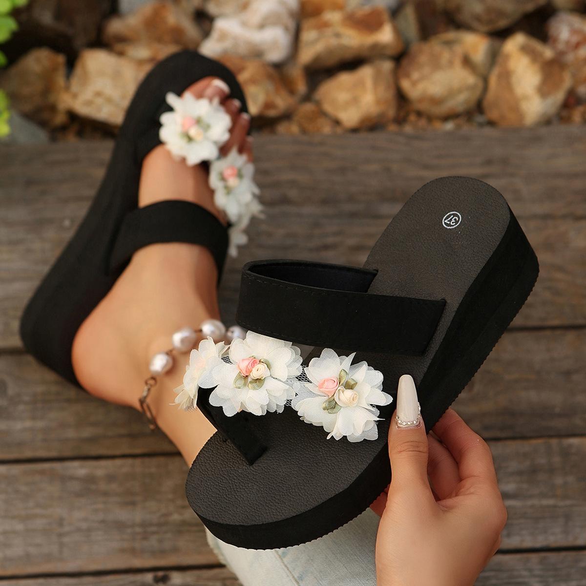 

Thick Soled Slippers for Women In Plus Size with Floral Slopes and Casual Outdoor Wear, Beach Sandals 42 рожевий червоний колір