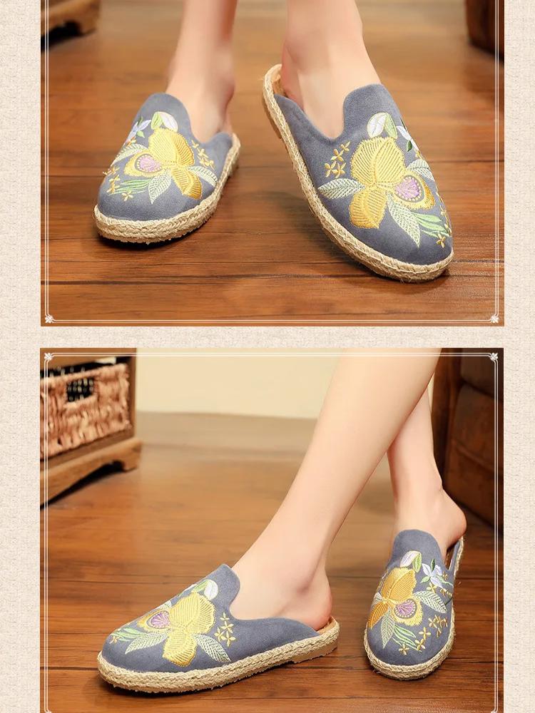 Plátěné Boty Květinové Nové Letní Venku Vyšívat Ploché S diapozitivy Totem Pantofle Dámské Sandály