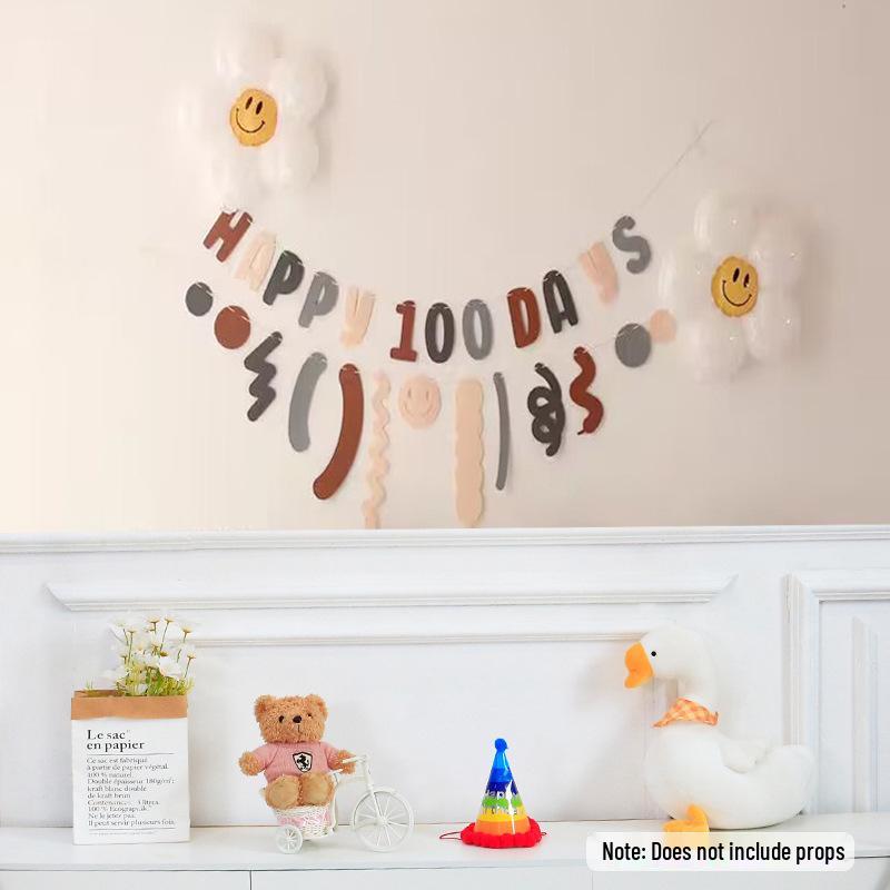 100 Days Birthday Banner: Forest-Themed Baby Anniversary Decoration with Pull Flags and Balloons