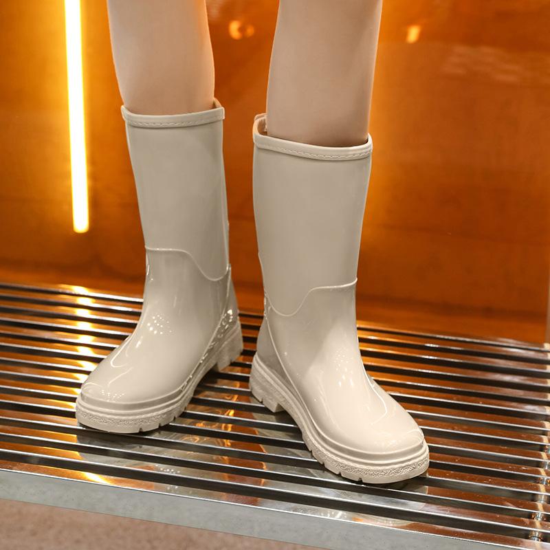 Fashion versatile rain boots women's tall rain shoes waterproof, non-slip, comfortable and wear-resistant women's water shoes camping rubber shoes