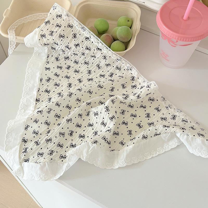 Headscarf summer women's pastoral triangle scarf literary retro crochet triangle scarf hat Y2K hot girl girl children hollow bud