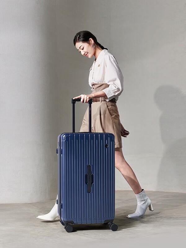 OIWAS OCX6743 Hardside Luggage