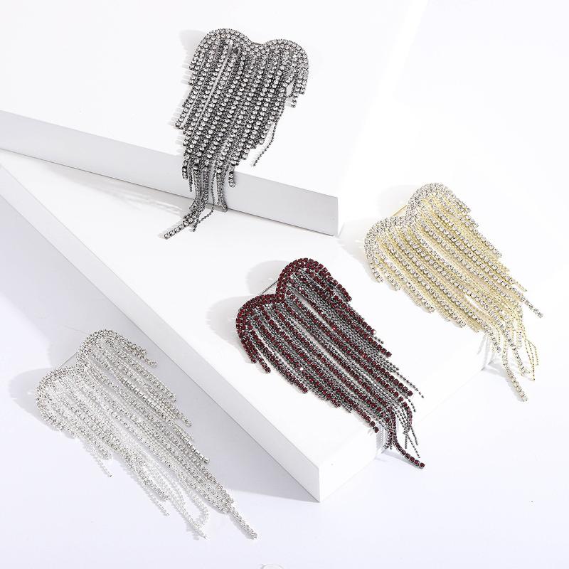 Trendy Shiny Tassel Love Brooches For Women Heart Pin Party Casual Lapel Suit Pins Gift Luxurious Tassel Brooches Jewelry