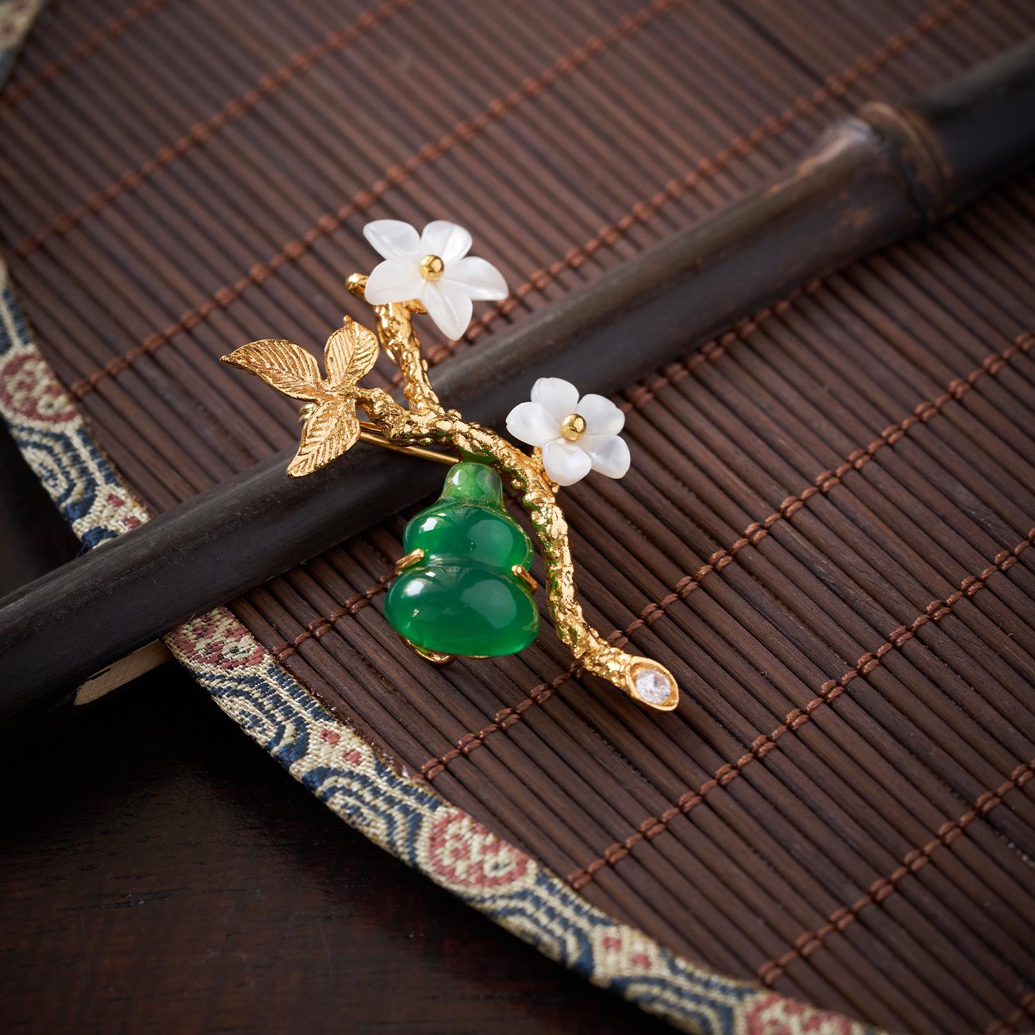 Китайская цветочная брошь-тыква Фу Лу Шуан Цюань: Элегантный аксессуар в национальном стиле с изысканным нишевым дизайном.