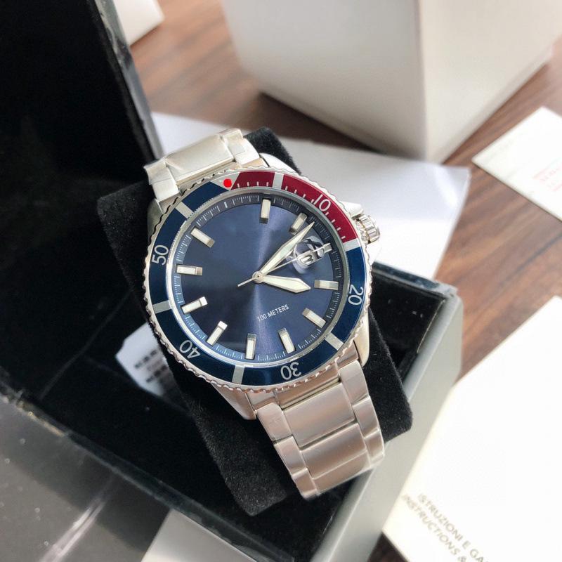 Moderne Armani Herren-Quarzuhr mit Stahl- und Nylonarmbändern - AR11338/AR11340