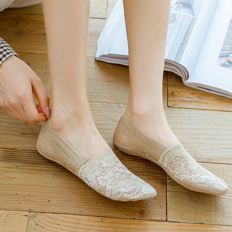2 Pairs Women Girls Summer Socks Girl Lace Boat Socks Non-slip Silicone Cotton Sock Soft No Show Sock Slippers