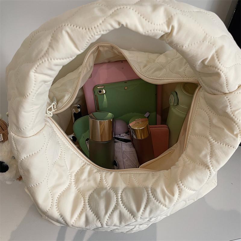 Ladies Casual Korean Style Underarm Bag Single Shoulder Commuter Travel Bag Fabric Leisure Handbag for Women