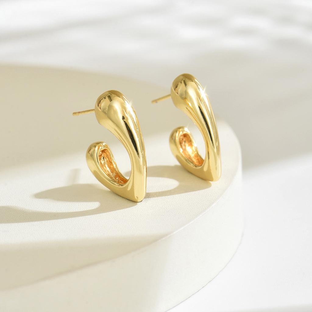 18K gold love stud earrings stainless steel smooth bubble heart-shaped temperament simple fashion versatile earrings