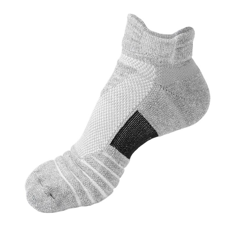 

Outdoor Sports Basketball Socks Competition Non-slip Short Tube Towel Bottom Winter Thermal Socks Thickened Breathable Running Terry Socks one size fits all