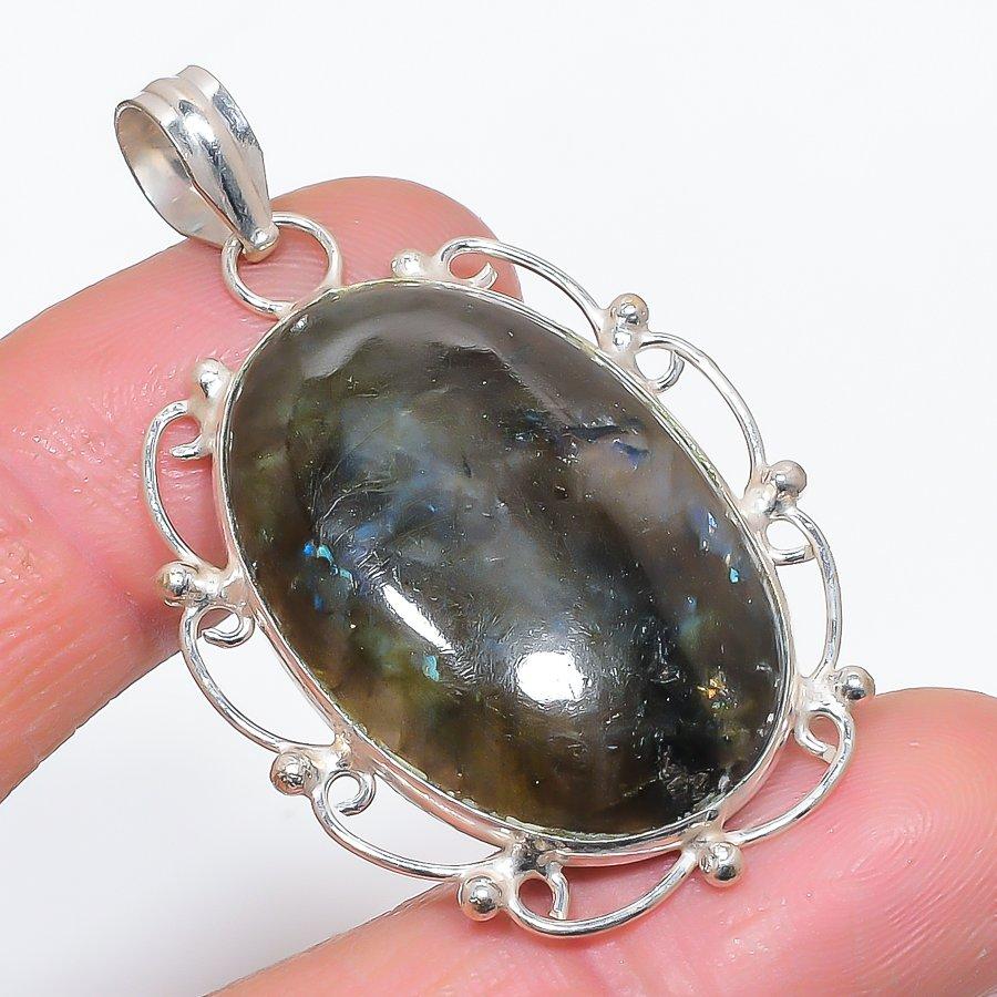 

Natural Labradorite Gemstone 925 Sterling Silver Jewelry Pendant 2.05 t0E35