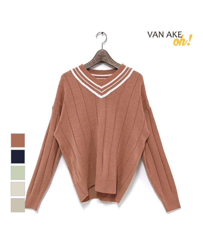 VANAKE Yolo V-Neck Knit_Ob02Knme15Z