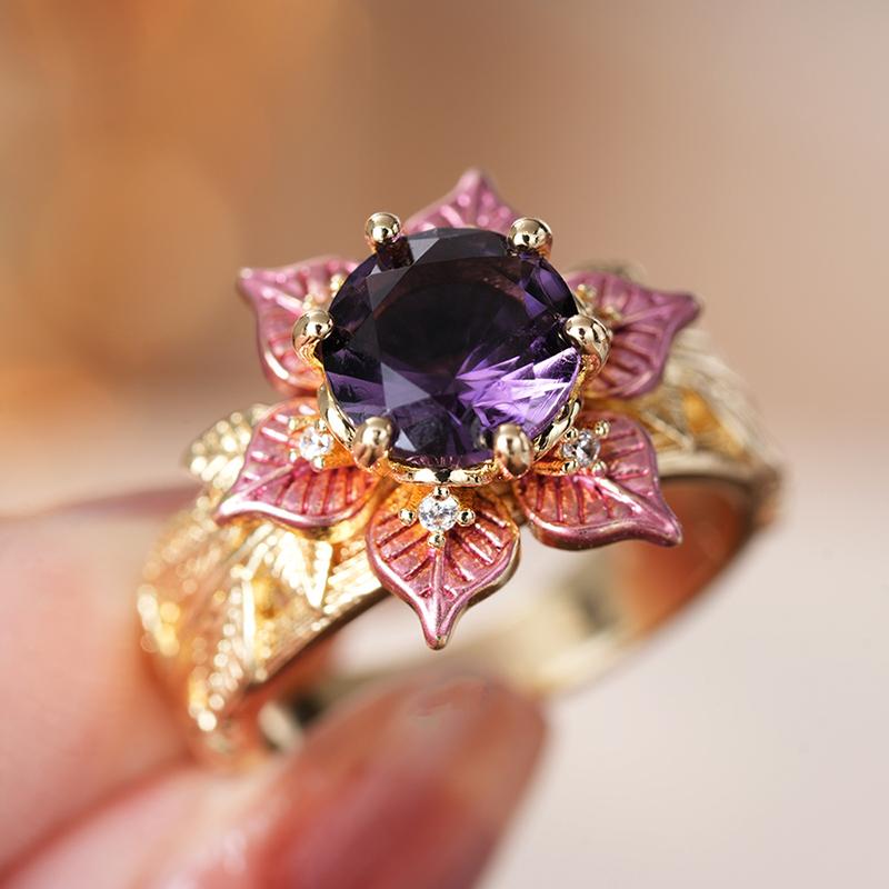 Huitan Two Tone Women Ring Flower Design Luxury Wedding Inlaid Sparkling Purple CZ Party Accessories Fashion Lady Jewelry Gift