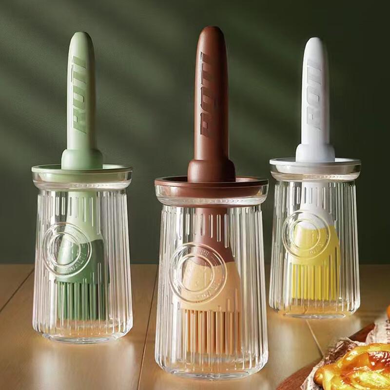 High-Temperature Silicone Basting Brush with Oil Bottle