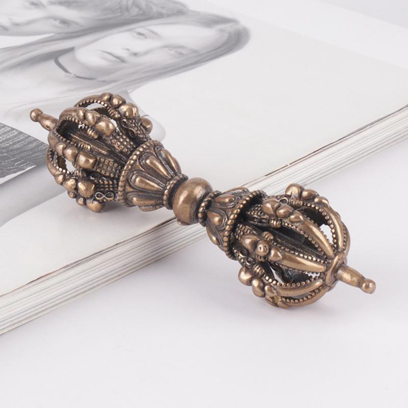 Vintage Copper Vajra Pestle Feng Shui Ornament Religious Collection Buddha Instrument Home Decorations Antique Brass Desk Decor