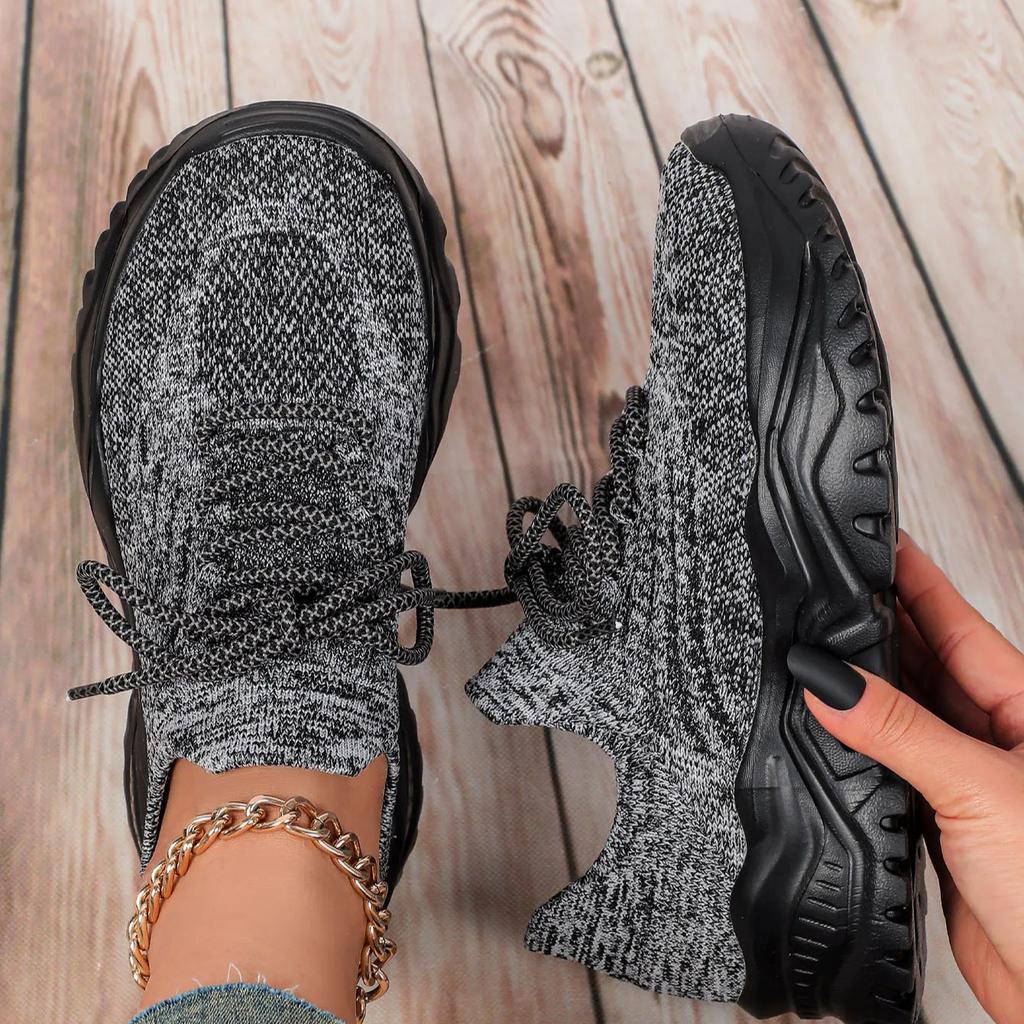 Fashion Chunky Shoes Platform Sneakers for Women Knitted Men's Casual Sports Shoes Breathable Trainers Elastic Slip-on Shoes