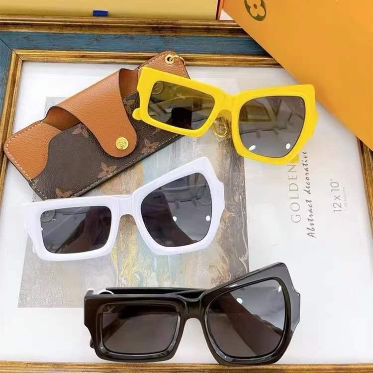 Teasing Glasses, Funny Photos, Personality, Fashion, Irregular Size, Asymmetrical Eyes, Drag Hip-hop Sunglasses