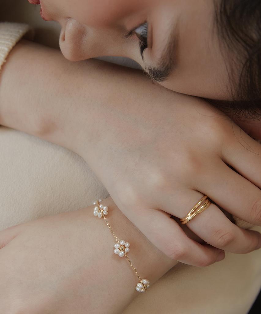 Tatiana Pearl Flower Bracelet Br2190