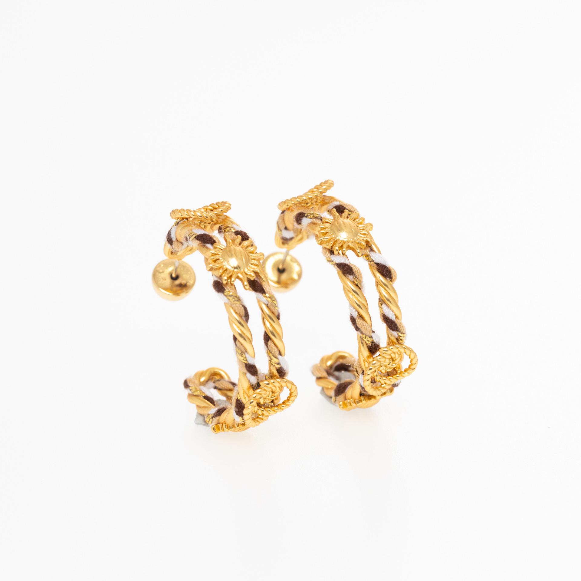 

Sun Handmade Braided Rope Hollow Bracelet Niche Design High Sense Vacation Day Retro Bracelet Earrings