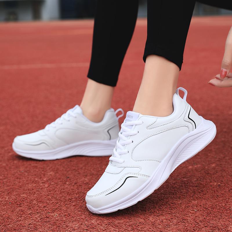 Chaussures de sport ultra légères et pratiques pour femmes, chaussures de sport de grande taille, printemps et automne