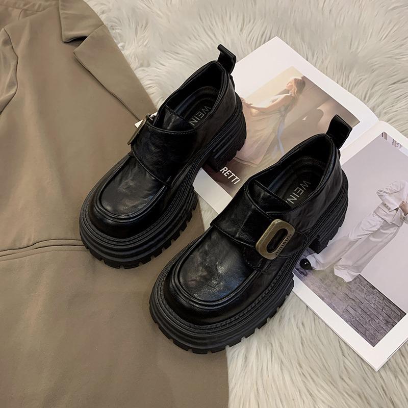 

Zhike~ Лоферы на высокой платформе, женские, весна 2025, платформа-маффин, маленькие кожаные туфли, одинарные туфли в британском стиле 35