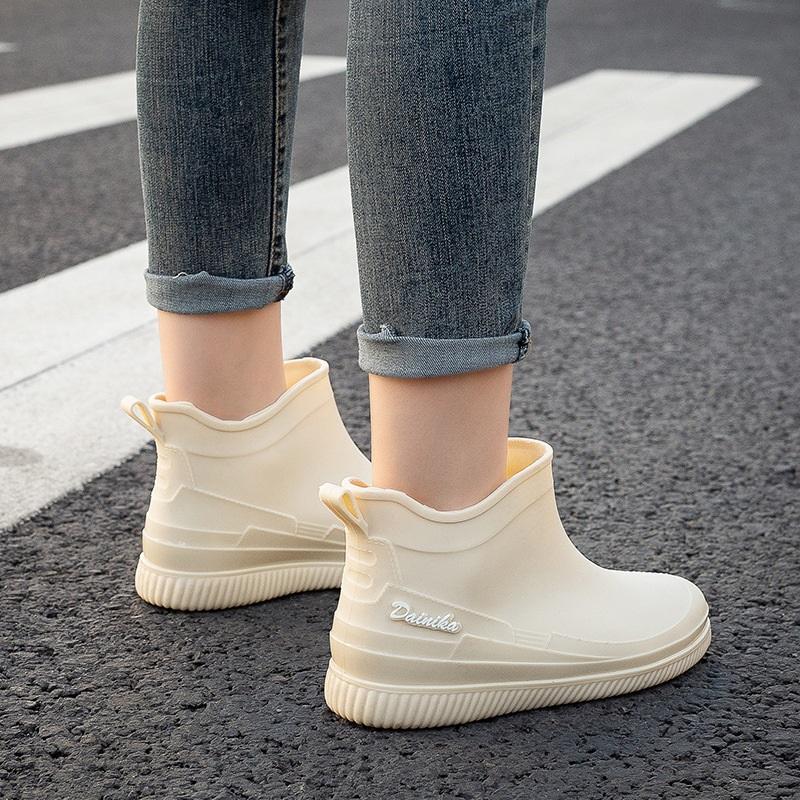 Women's Fashion Outdoor Anti Slip Lightweight Rain Shoes Rubber Shoes