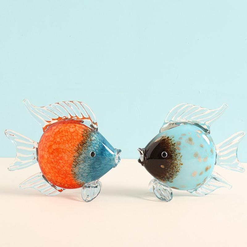 Elegant Glass Kiss Fish Arts Piece for Modern Interior High Transparencies Glass Beautiful Lights