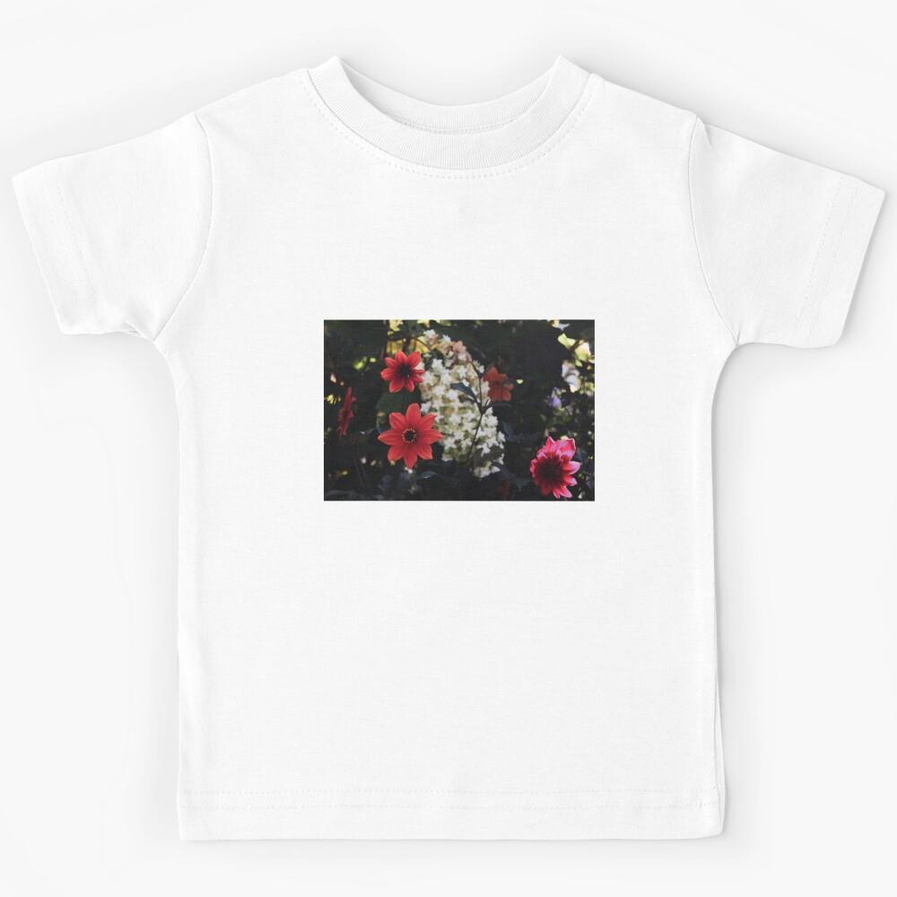 Botanical garden red flower Kids T-Shirt 160