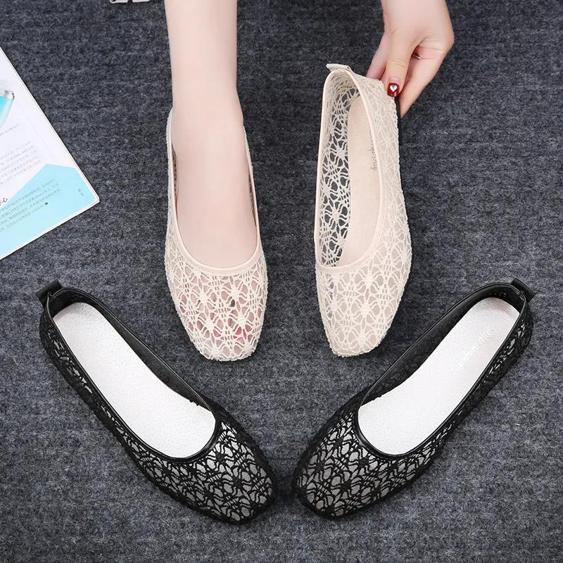 Women Hollow Breathable Cloth Shoes Ladies Soft-soled Non-slip Sandals Round Head Breathable Comfortable Footwears