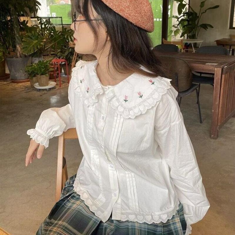 Floral Embroidered Women's Shirt Peter Pan Collar Lace Edge Pleated Lantern Sleeves Blouse Spring New Version Sweet Lady Top