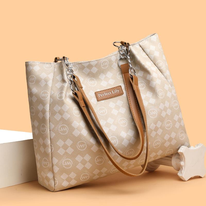 Retro Versatile Single Shoulder Women's Crossbody Bag