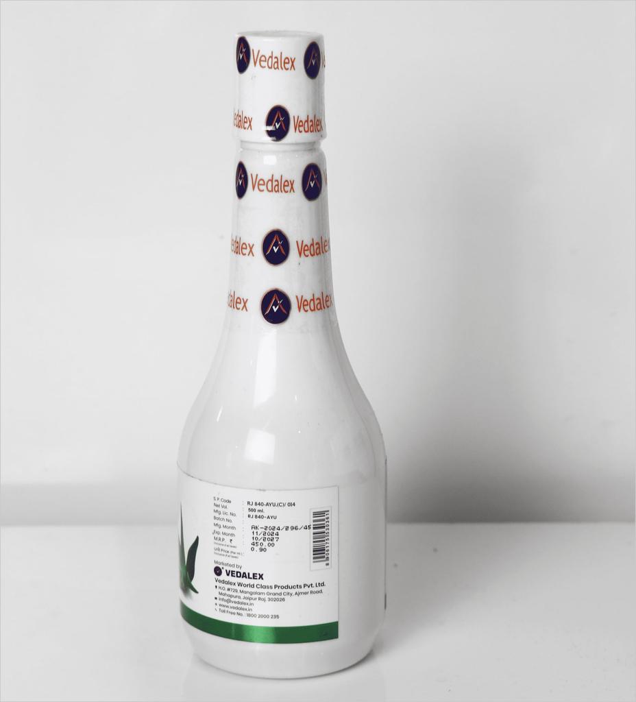 Faseriger Aloe Vera Saft mit Giloy & Ashwagandha | Kräuter-Aloe-Saft | Tägliches Wellness-Getränk | 100% Vegetarisch