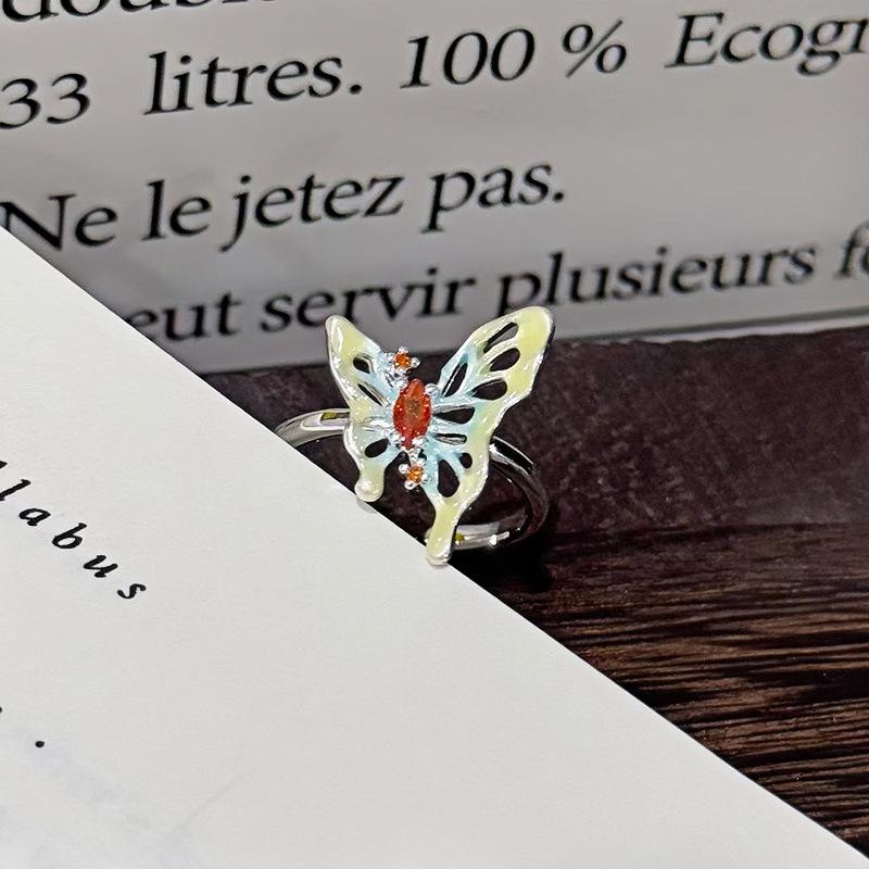 Sweet And Cool Personality Yellow Flower Butterfly Exquisite Temperament Open Ring Female Cold Wind French Gentle Ring