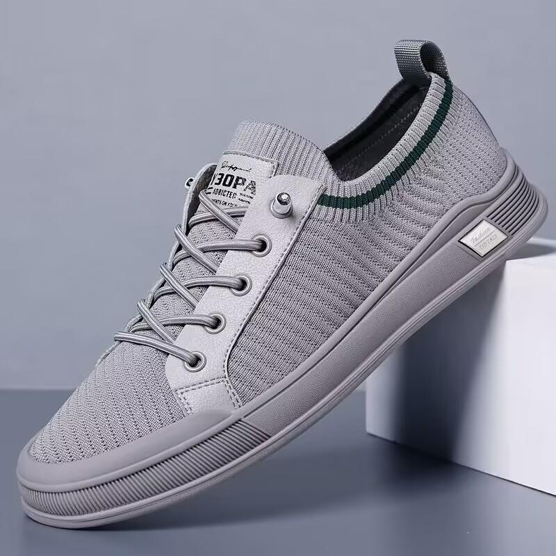 Summer Fashion Men Sneakers All-match Casual Shoes Outdoor Breathable Loafers Mesh Surface Soft Bottom Casual Loafers 2026