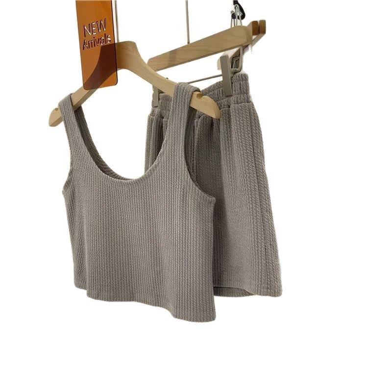 Ensemble Débardeur et Short Décontracté Confortable pour Femme - Collection Été 2025