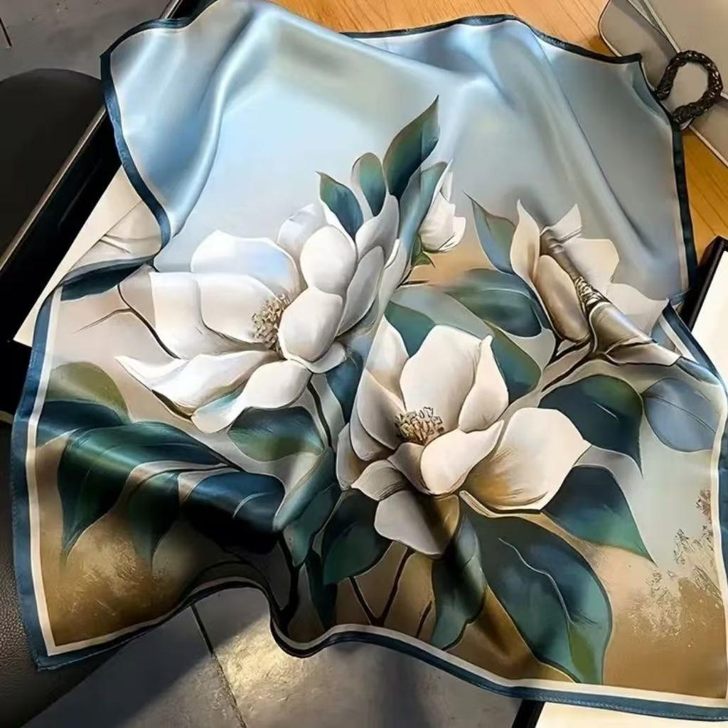 Luxury Silk Scarfs Square Scarf Korean Fashion Kerchief Popular Silk Scarves Bandanna Wraps Scarf Decoration Shawl 70*70Cm
