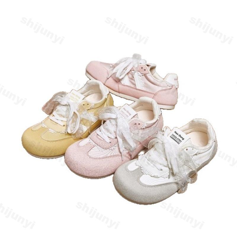 Fashion Autumn Women Flat Shoes 2025 New Fashion Vintage Casual Sports Board Shoes Fashion Lace Non-slip Comfort Outdoor Leisure Shoes