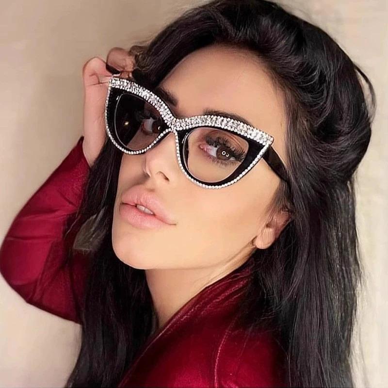 Men Anti Blue Light Far Sight Eyeglasses Cat Eye Diamond Studded Reading Glasses Women Presbyopia Glasses