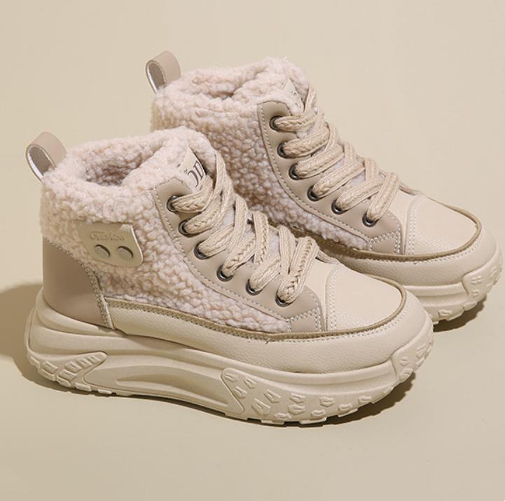 Women Chunky Platform Ankle Boots - Winter Warm Fleece-Lined Low Heel Lace-Up Boots with Thick Rubber Sole, Round Toe Sonw Boots