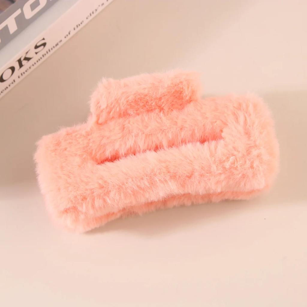 Winter Plush Square Hair Claw for Women Korean Elegant Acrylic Hairpins Faux Fur Hair Clip Girls Barrette Crab Hair Accessories