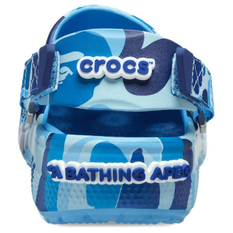 A BATHING APE X Crocs Classic Clog Camouflage Print Comfortable and Versatile Hole Shoes Unisex Blue