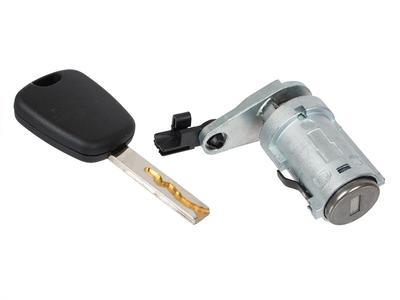Peugeot 307 00-05 Front Left Door Lock Insert