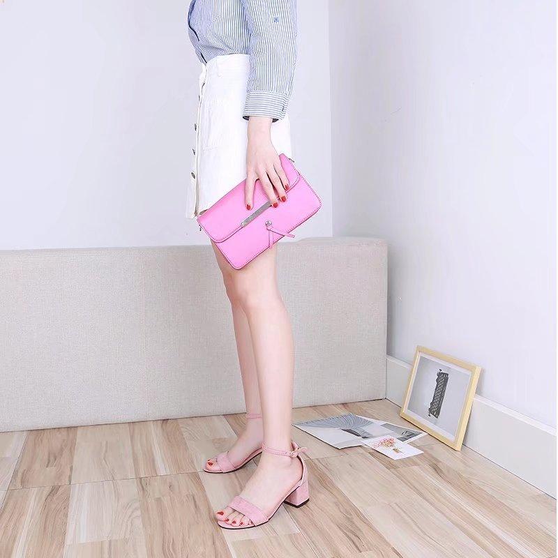 Sandales à Talons Femme Chaussures Élégantes pour Femme à Petits Talons Designer de Luxe Talon Bloc Sexy Meilleurs Produits