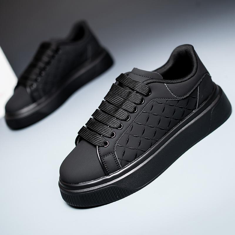 New men's shoes spring and autumn flat-soled casual leather shoes sports shoes black and white men's thick-soled breathable