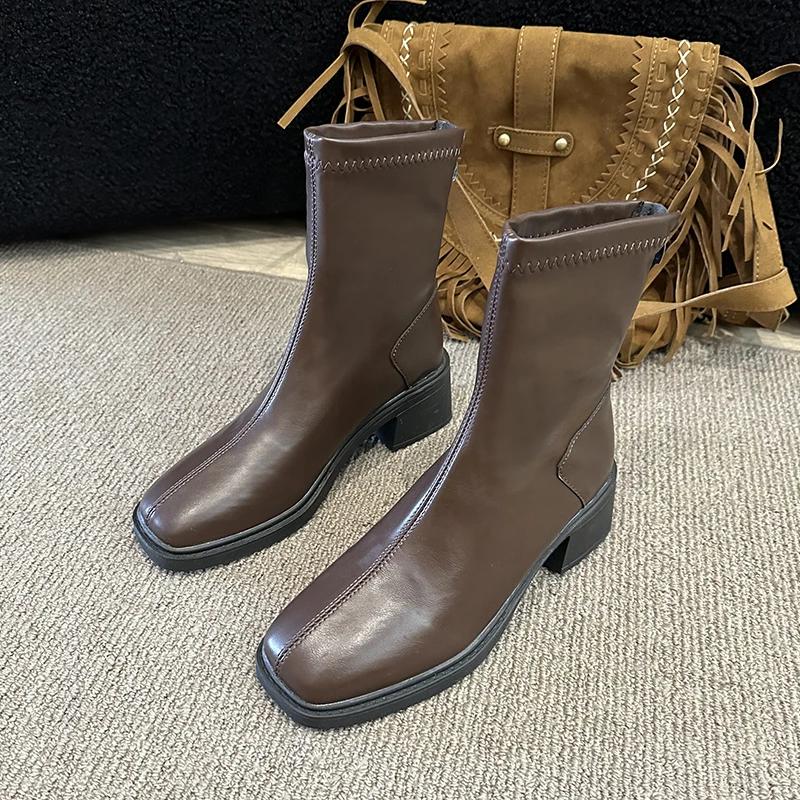 Zimowe Skórzane Damskie Śniegowce do Kostki Średnie Obcasy Projektanckie Buty Motocyklowe Trend 2024 Grube Modne Nowe Buty Goth Botas De Mujer