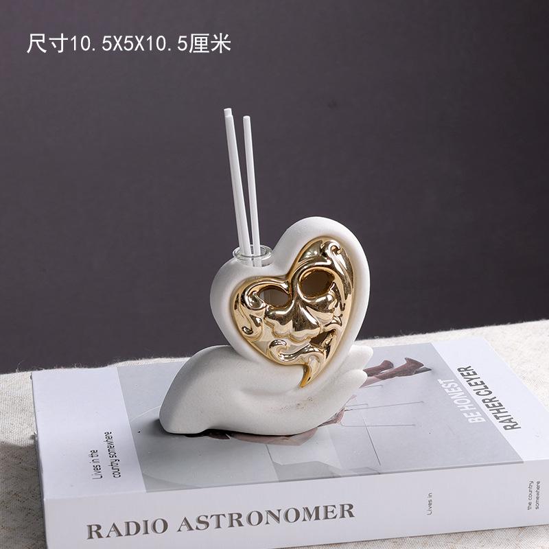 Christmas Ceramic Decoration Nordic Creative Small House Aromatherapy LED Tabletop Atmosphere Decorative Ceramic Crafts Fairy