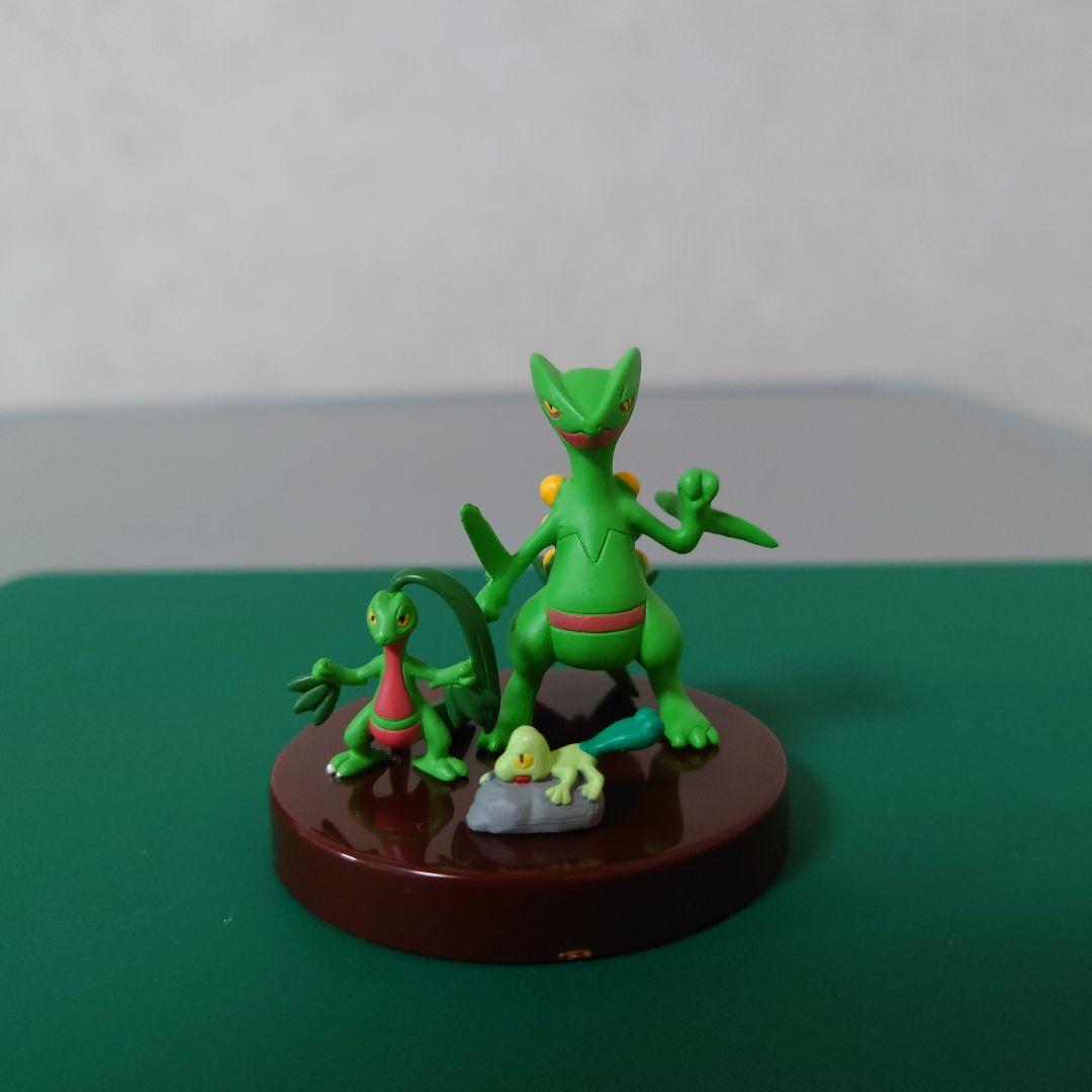 

[USED] Treecko, Bulbasaur, and Sceptile 3D Pokémon Encyclopedia Figures