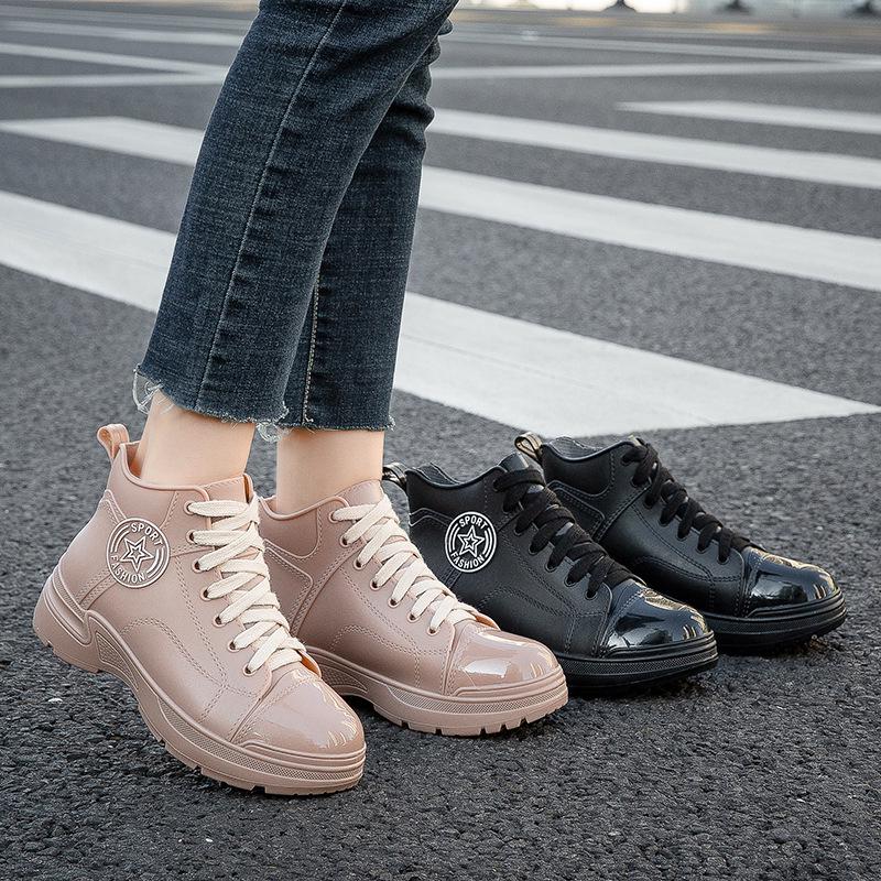 Stylish Women's Waterproof Low-Cut Rain Boots: Non-Slip, Wear-Resistant, Warm, Ideal for Outdoor and Kitchen Use