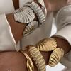 Ingemark Exaggerated Hip Hop Metal Scallop Knot Open Bangles Women Trend Vintage Gold Color Rhinestone Bracelet Men Jewelry