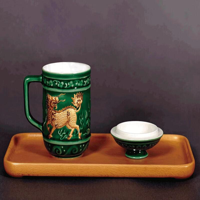 Qian Tang Xuan Qilin Auspicious Gold Ceramic Tea Cup Set