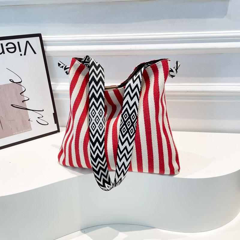 Canvas Bag Women's Large-capacity New Summer Leisure Shoulder Shopping Bag Striped Class Tote Bag